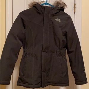 The North Face girls size M (10/12) Dryvent 550